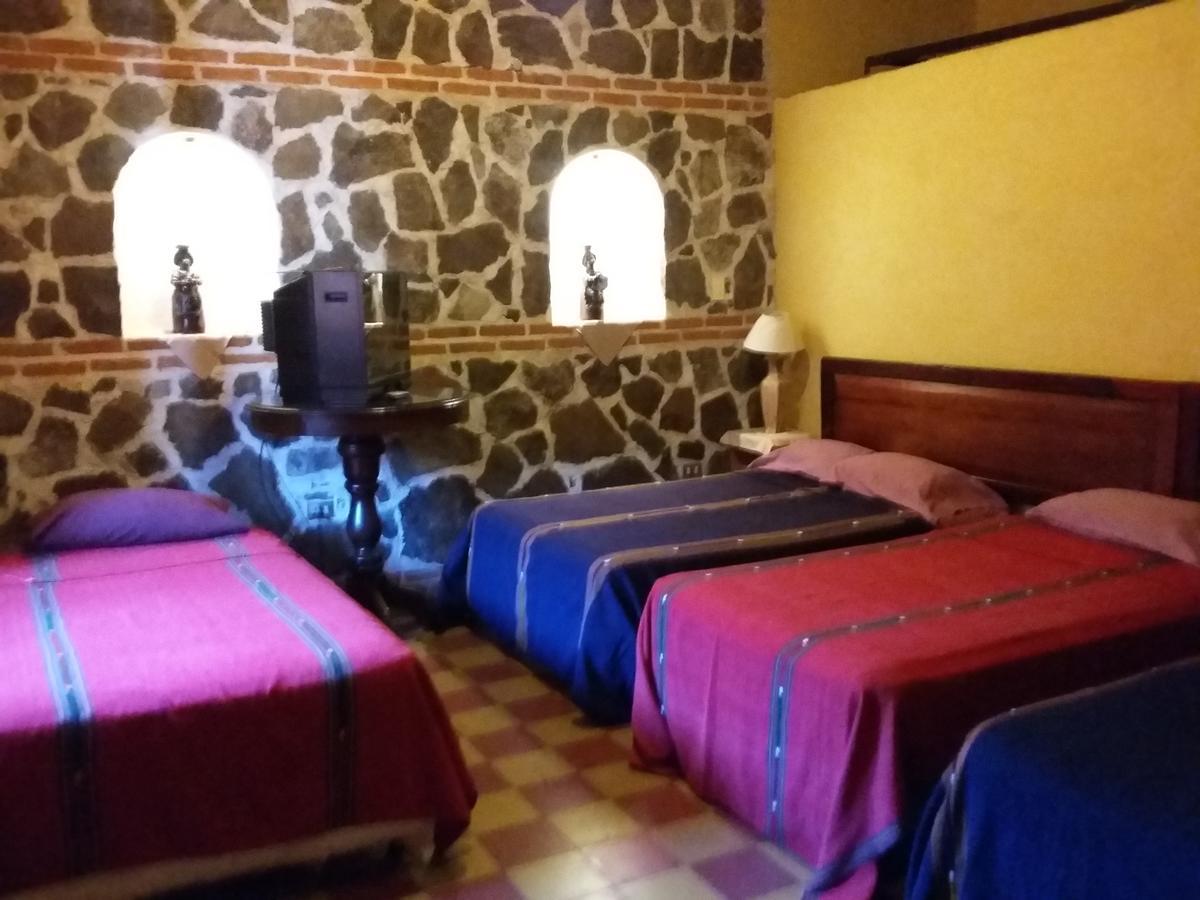 Hotel Casa Maria Jose Антигуа-Гватемала Экстерьер фото