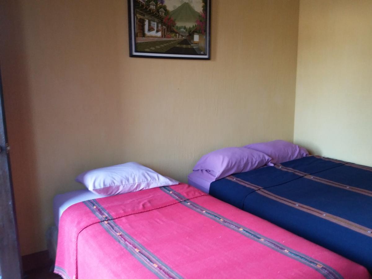 Hotel Casa Maria Jose Антигуа-Гватемала Экстерьер фото